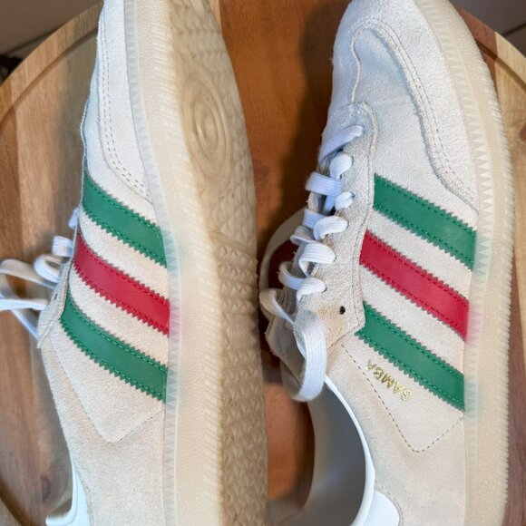 ADIDAS SAMBA WHITE SUEDE W/ RED AND GREEN STRIPES, SIZE 9 - Picture 5 of 8